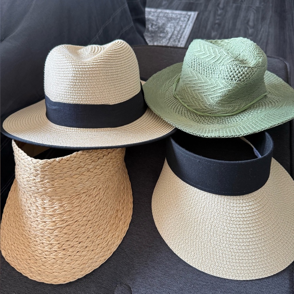 4 summer hats! 
2 visors 2 hats 
3 Tan color
1 green